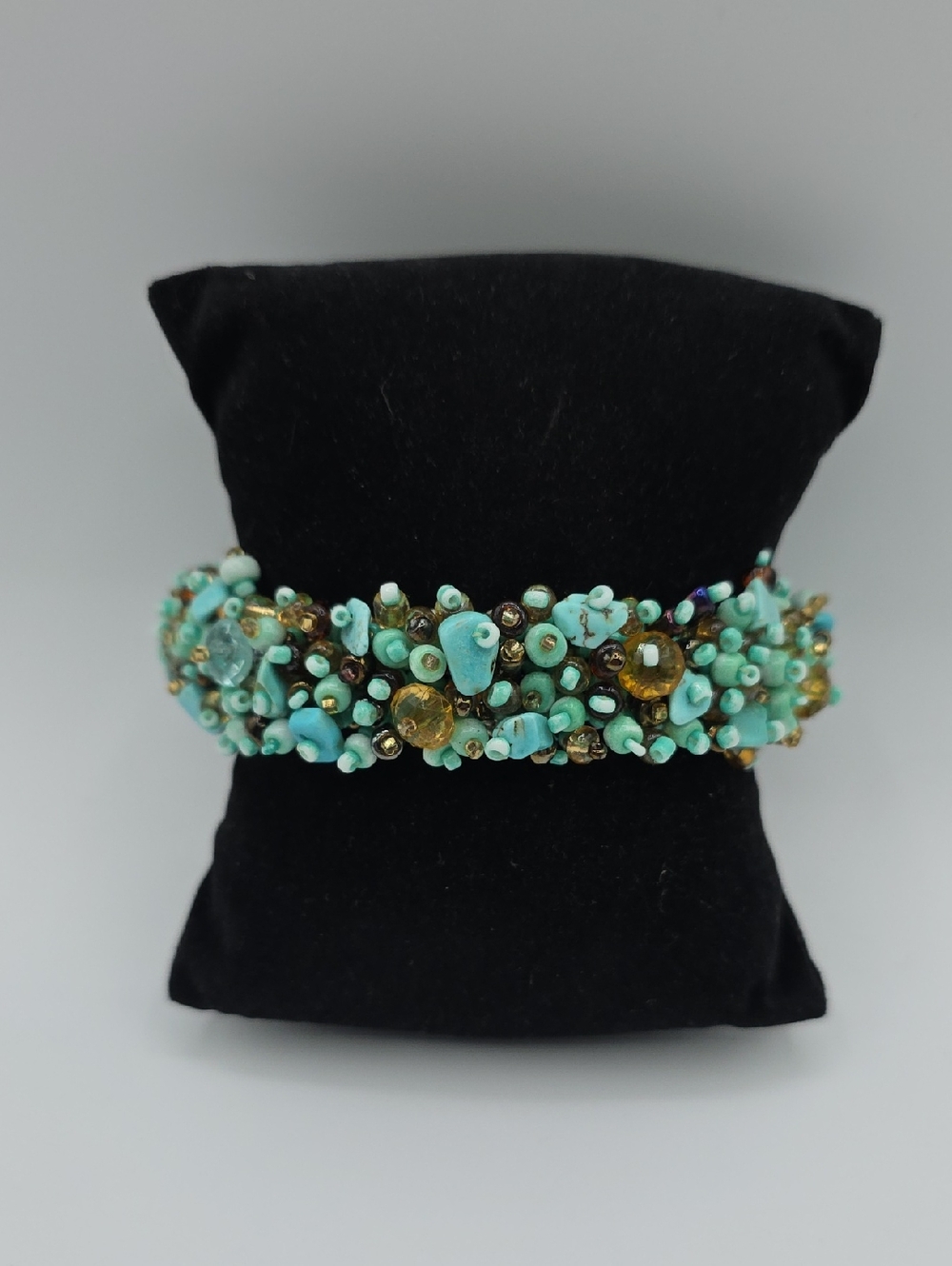 Turquoise Chips and Iridescent  Beads Woven Bracelet 8"